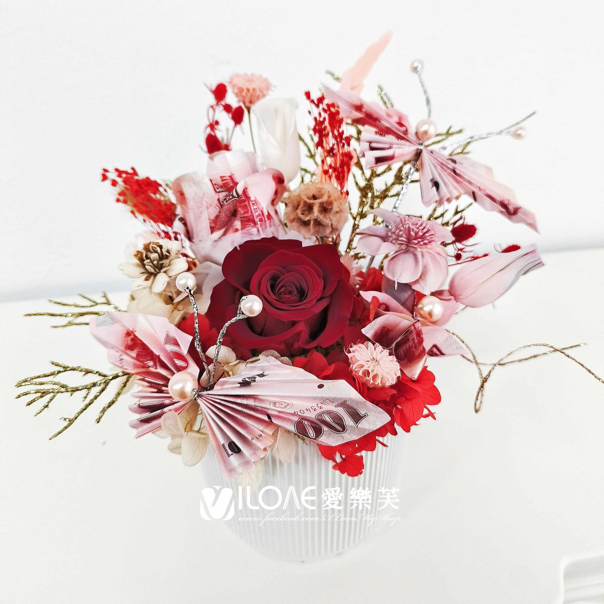 緋紅蝶舞<br><span style="font-size: 18px;">C05 桌上錢花(不含8張現金)</span>